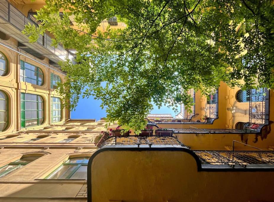 Edna Studio With Balcony Budapest Exterior photo